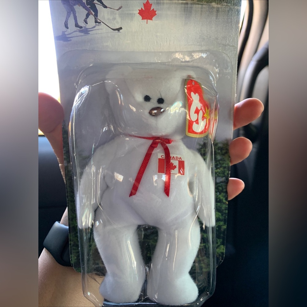 Maple The Bear (Canada) 1999 McDonalds Ty Beanie Baby 
5" Plush